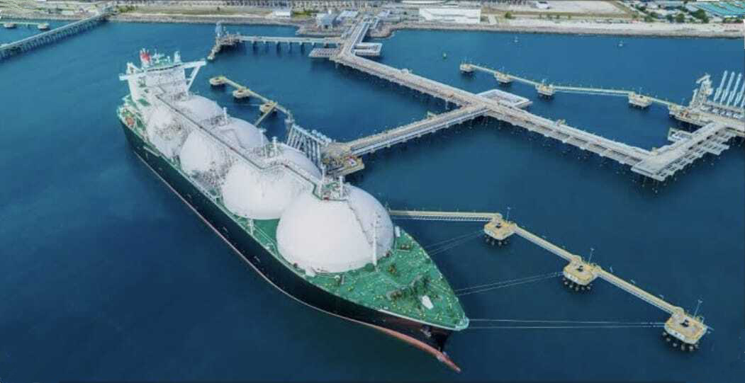 Crude oil storage tanks and petroleum products